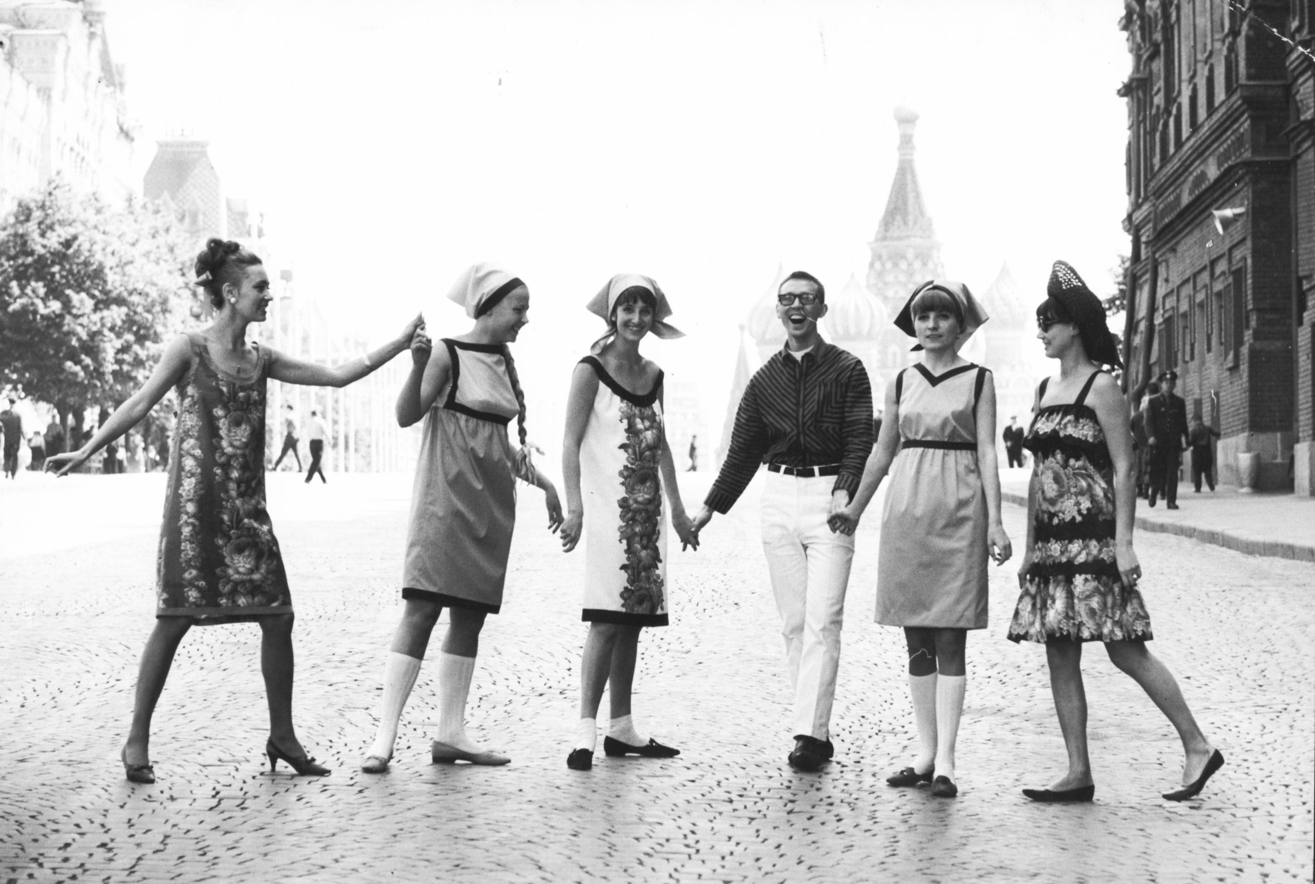 1958 год россия. Русские манекенщицы в Париже 1960.