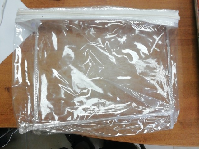 Упаковка ПВХ без ручек с молнией по периметру для полотенец